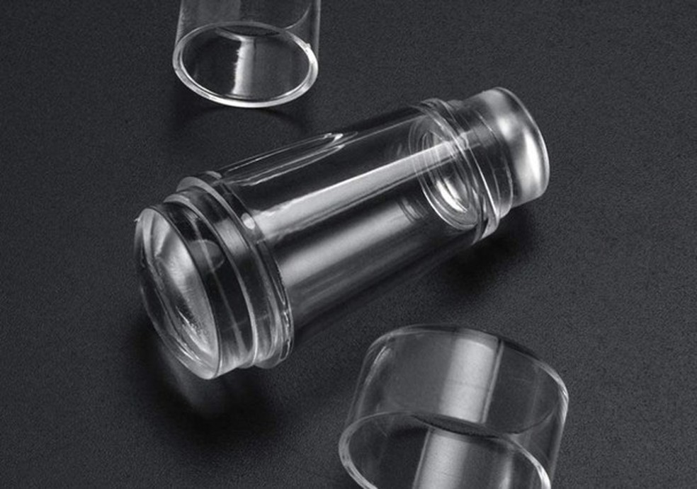 Carimbo de estampa para unhas, disponível na Amazon (Foto: Divulgação) — Foto: Glamour