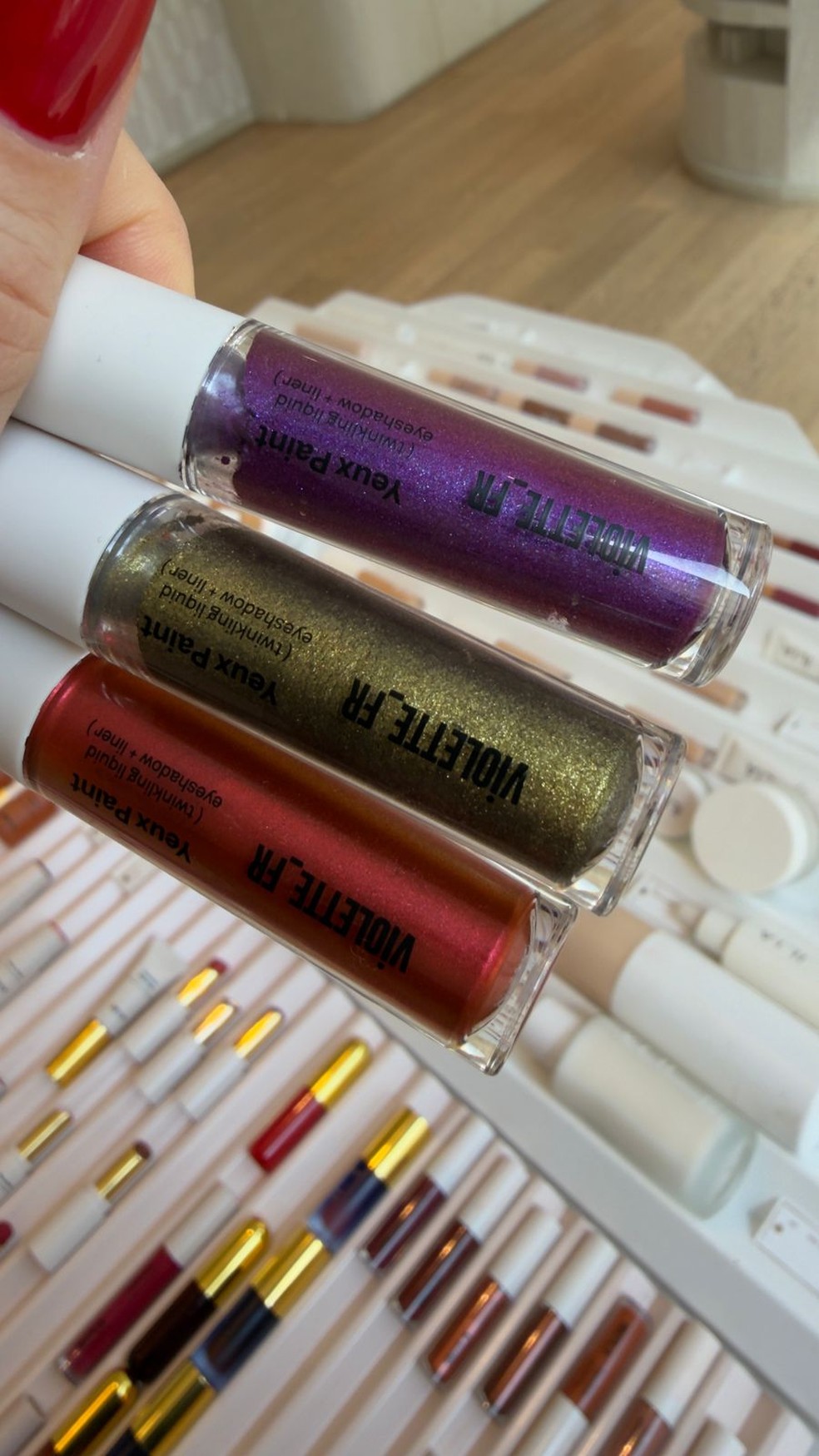 Yeux Paint, Violette_FR (37 €) — Foto: Vanessa Rozan
