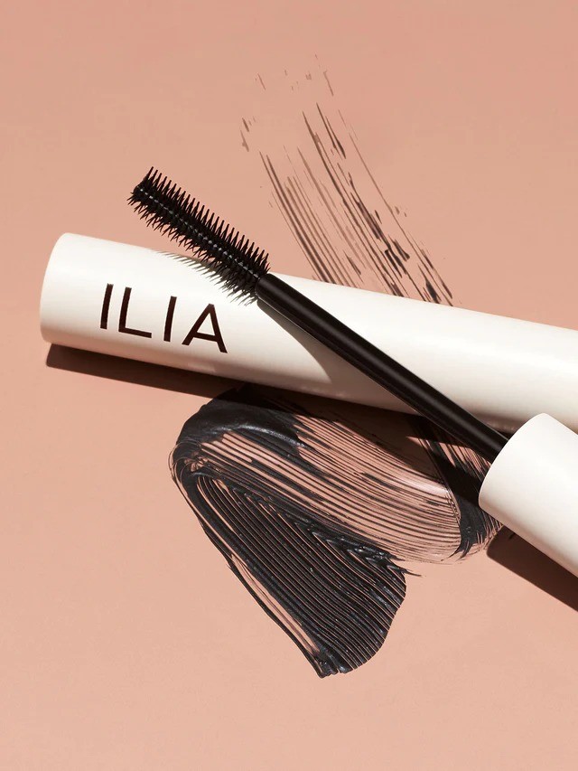 Limitless Lash Mascara na cor After Midnight, da ILIA Beauty (U$ 28) - Foto: Divulgação