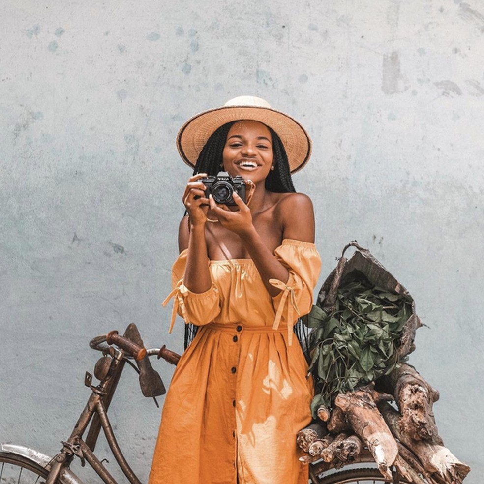 Asiyami e sua alfaiataria despojada (Foto: Reprodução Instagram) — Foto: Glamour