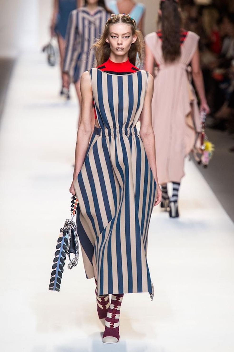 Fendi Primavera/Verão 2017 (Foto: Imaxtree) — Foto: Glamour