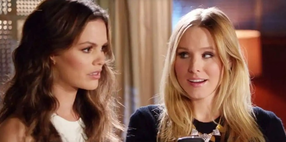 Rachel Bilson e Kristen Bell no último episódio de 'Gossip Girl' — Foto: Reprodução