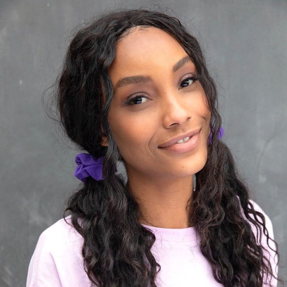 7 penteados com scrunchie (Foto: Reprodução/ Instagram @scunci) — Foto: Glamour
