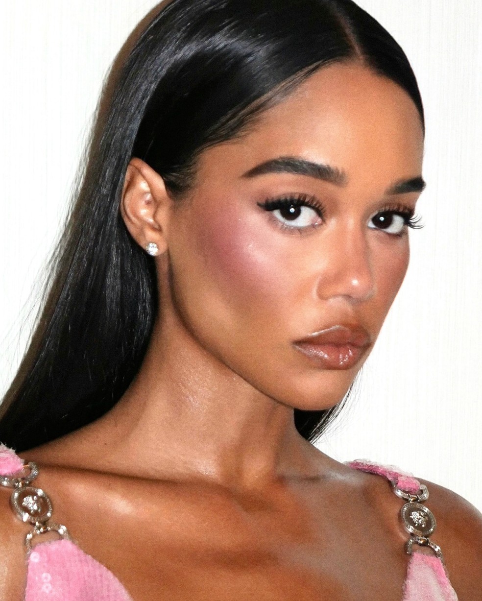 “Ballet blush” é a tendência de maquiagem inspirada nos Y2K para experimentar já — Foto: Instagram/Reprodução