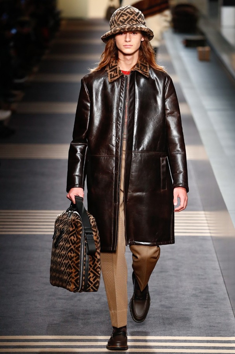 Bucket hat - Fendi (Foto: Divulgação) — Foto: Glamour