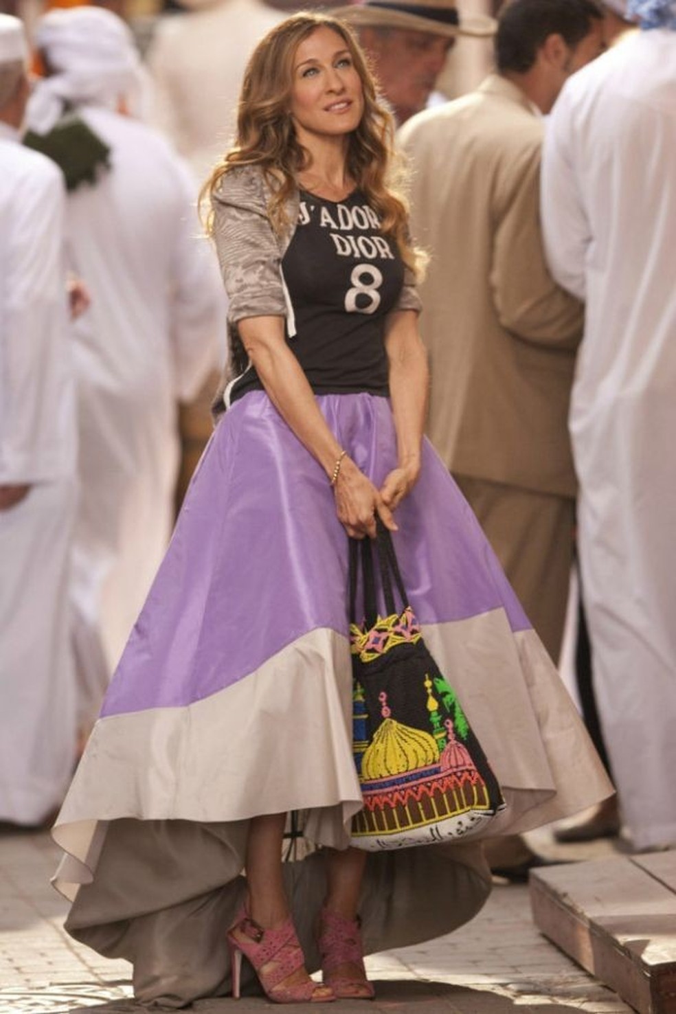 Quem não quis esse look quando saiu a divulgação do filme? (Foto: Reprodução Sex and The City) — Foto: Glamour