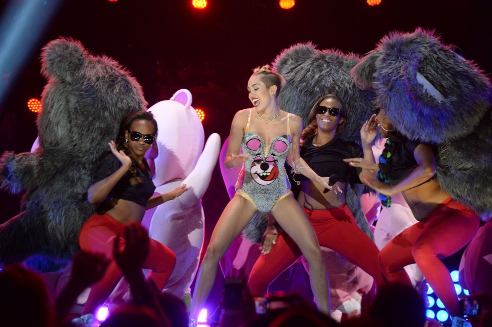 Miley Cyrus no VMA 2013 — Foto: Getty Images