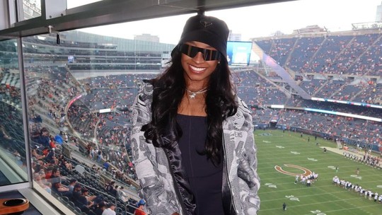NFL: Vai ao jogo? Veja algumas inspirações de looks para torcer e acompanhar o show de Anitta 