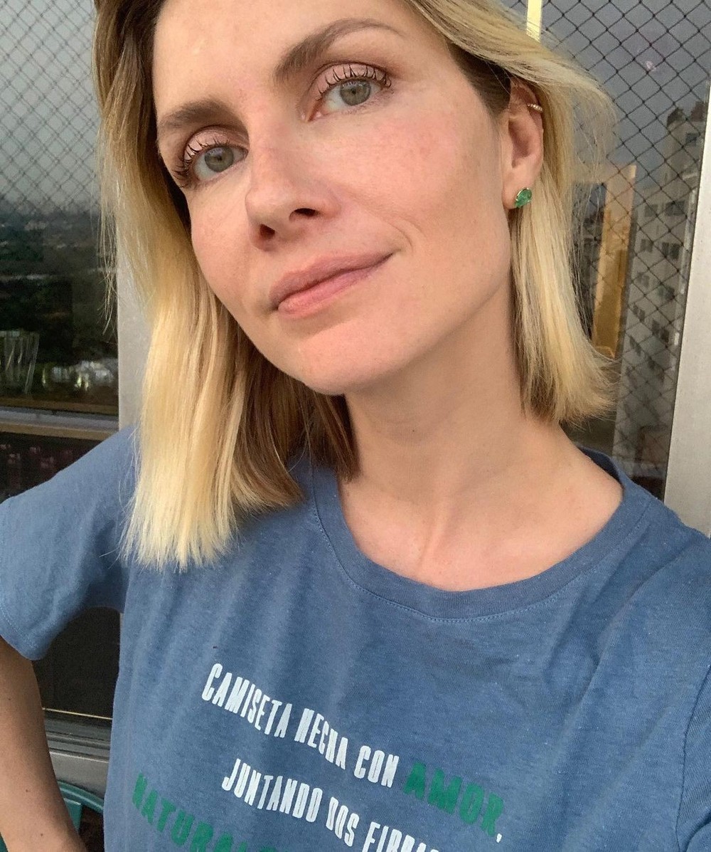 Ana Claudia Michels comemora aprovação para a residência no Hospital