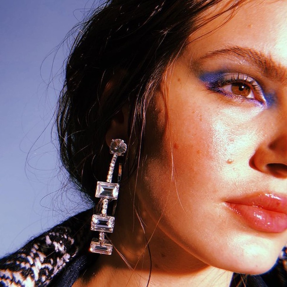 Camila Queiroz (Foto: Instagram/Reprodução) — Foto: Glamour