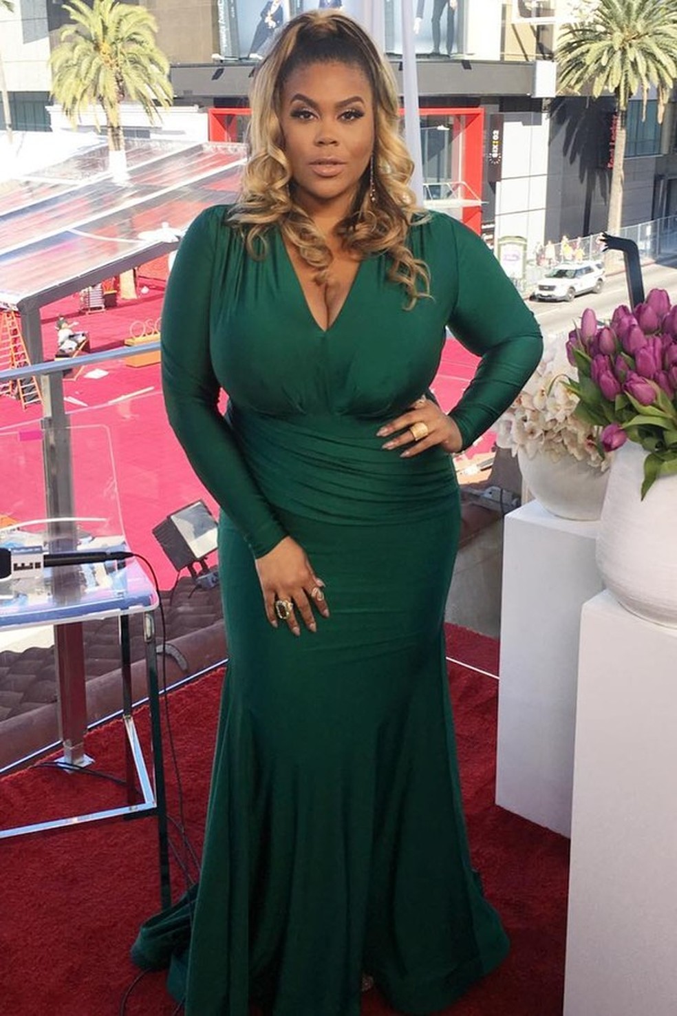 A apresentadora Nina Parker veste Jessica Angel (Foto: Instagram/Reprodução) — Foto: Glamour
