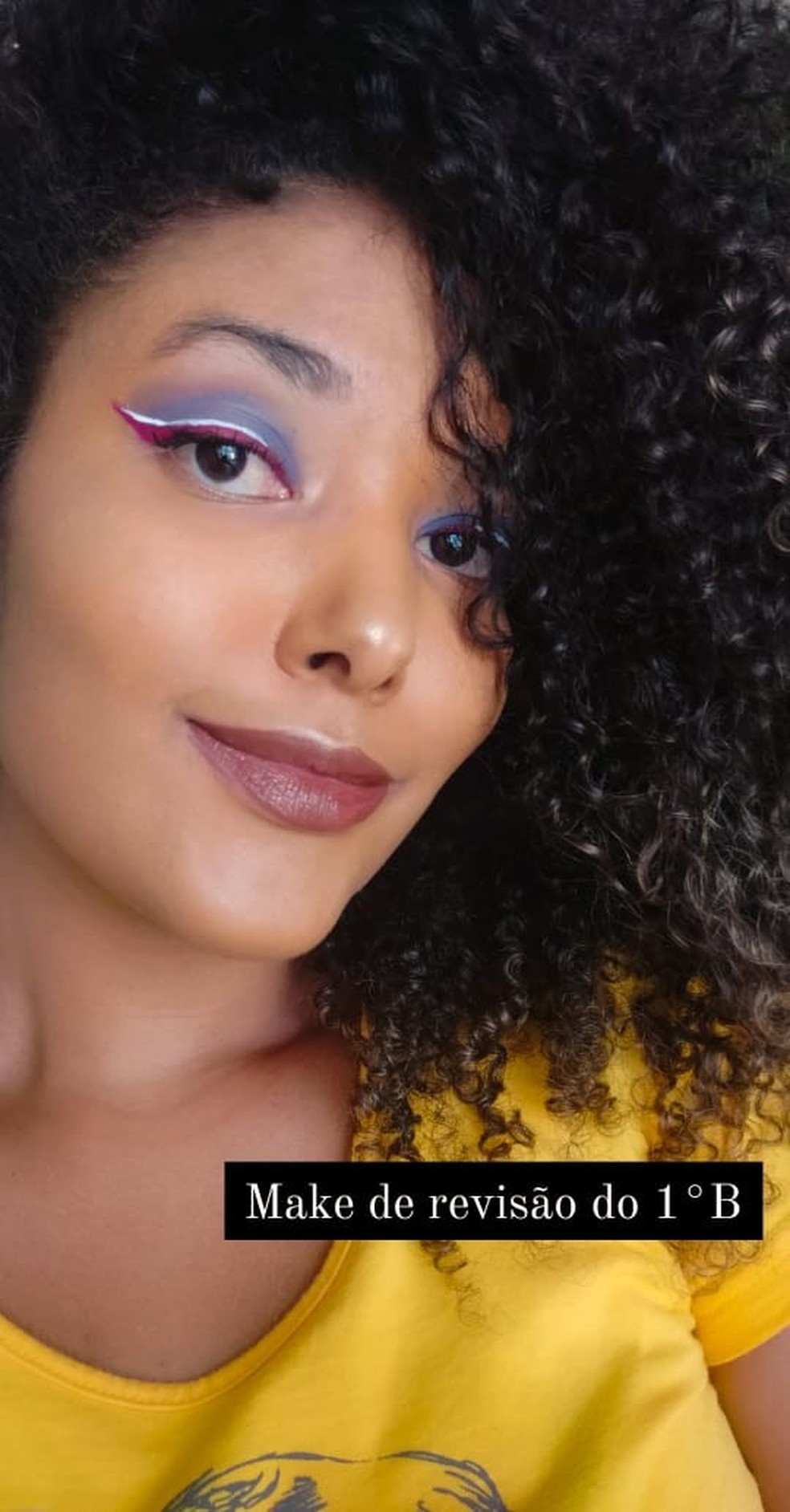 Keilla Vila Flor Santos é a responsável pelo Maquia e Revisa (Foto: Reprodução ) — Foto: Glamour
