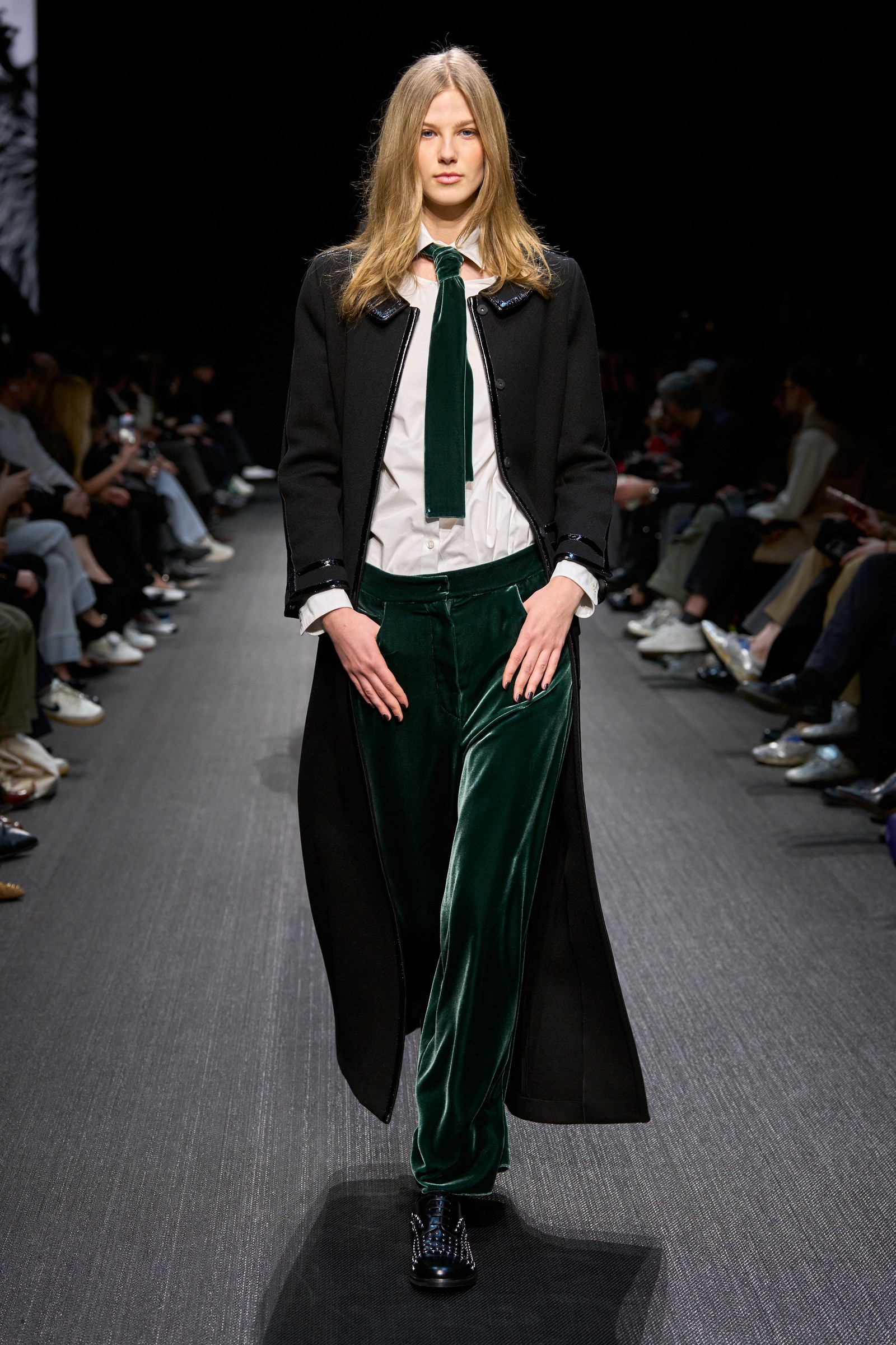 MFW: desfile Emporio Armani outono-inverno 2026 — Foto: Spotlight Launchmetrics