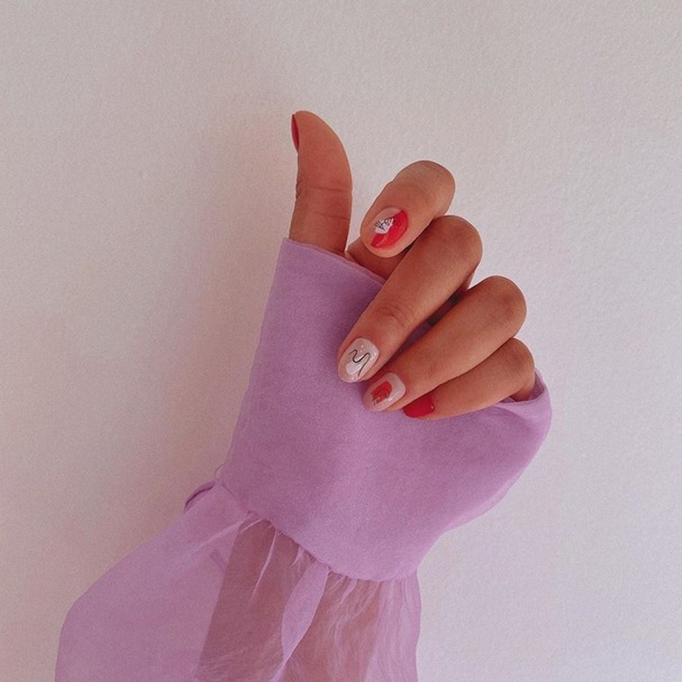 Lari Cunegundes (Foto: Reprodução/ Instagram @laricunegundes) — Foto: Glamour