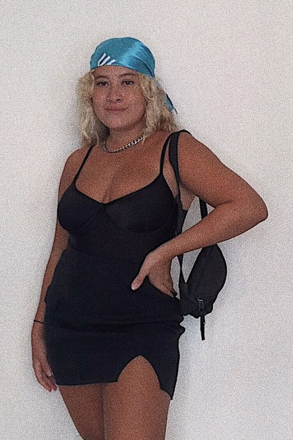 Look com maiô (Foto: @evemrtns) — Foto: Glamour