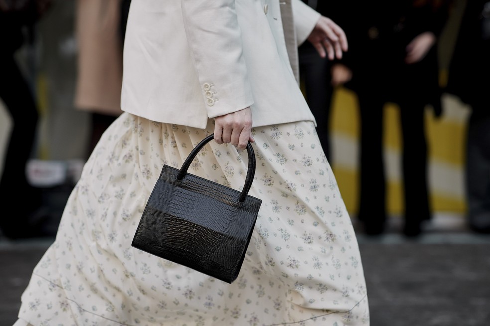 Bolsa para todas as estações (Foto: Imaxtree) — Foto: Glamour