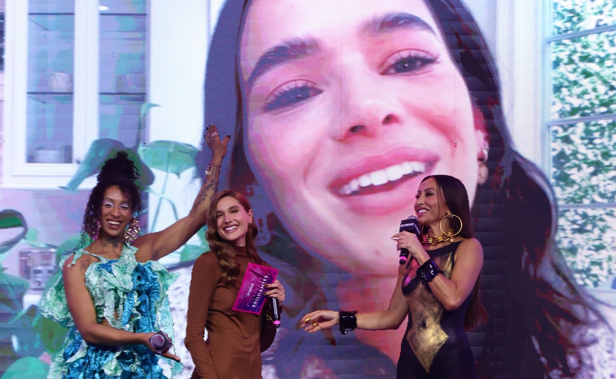 Bruna Márquezine is Geração Glamor’s “Woman of the Year” 2023 |  The joy generation