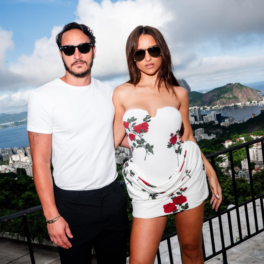 Com look avaliado em R$ 20 mil, Rafa Kalimann abre álbum de fotos de ...