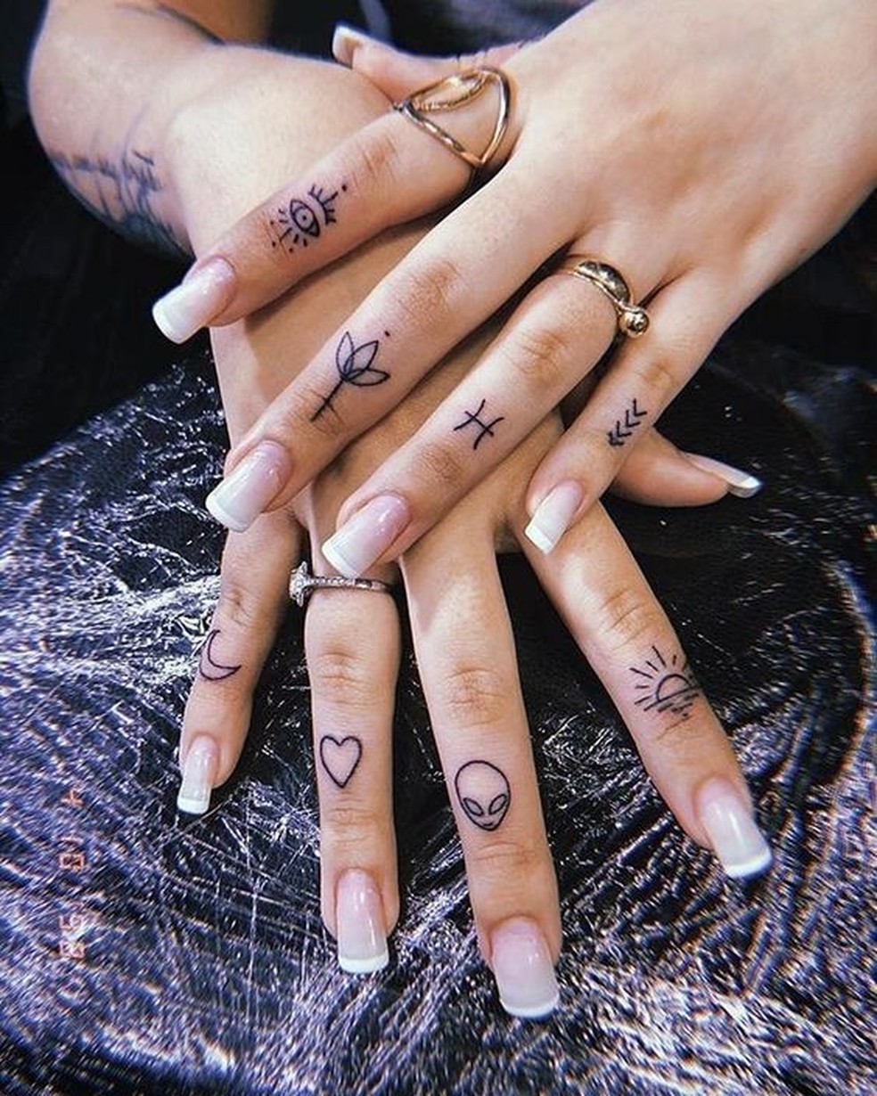 Inspire-se em tatuagens feitas nos dedos e mãos
