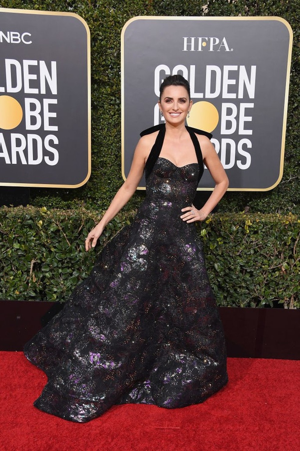 Penelope Cruz no Globo de Ouro 2019 (Foto: Getty Images) — Foto: Glamour