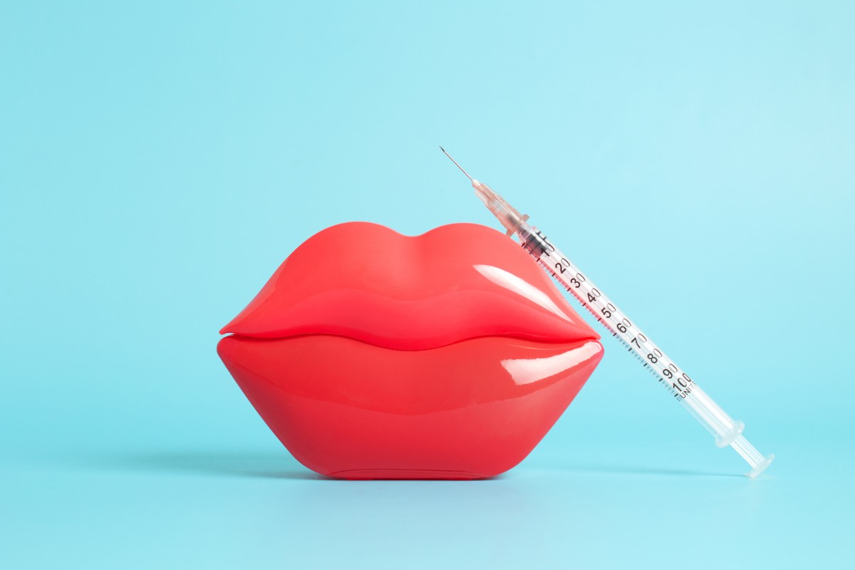 Necrose Labial Após Preenchimento - RETOEDU